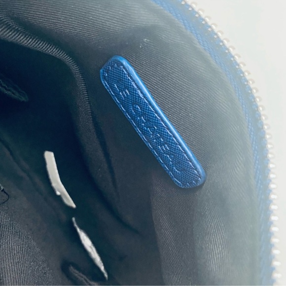 Le Chateau New Without Tags Cosmetic Bag Pouch
Travel Clutch Beaded Wristlet - Picture 3 of 3